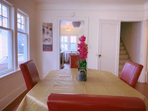 Seattle Urban Village-Private Room-Cascade