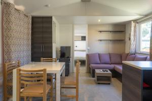 Campings Mh 122 Ronce les bains : photos des chambres