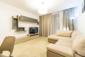 Jasmine Luxury Aviatiei