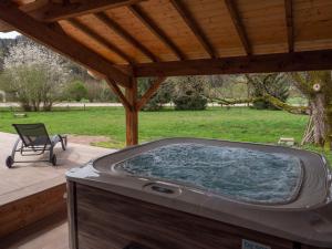 Maisons de vacances La Ferme 1807 Vosges, jacuzzi, sauna, petanque : photos des chambres
