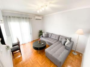 6th Floor Apartment in Athens