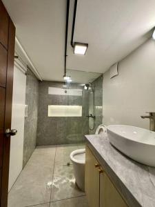 Spacious Loft Type Unit in City