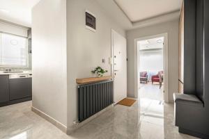 Tomtom HOUSE Centre Location