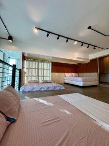 Spacious Loft Type Unit in City
