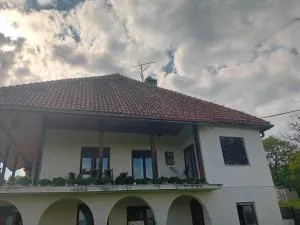 Imanje Gavrilovic - Živkovci