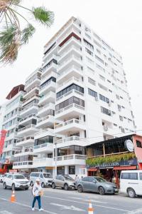 Apartment - Sleeps & Free Parking