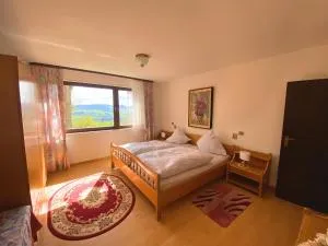 Ferienwohnung Rhönpanorama - 波彭豪森