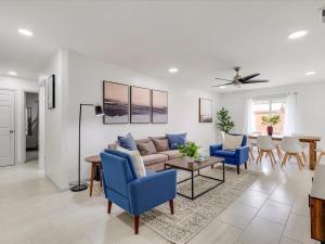 Best of Irving - Yard Firepit Free Parking - 4hvězdičkové hotely ve městě Irving