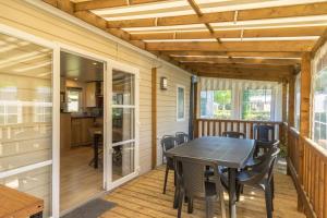 Campings Mh 169 Ronce les bains : photos des chambres