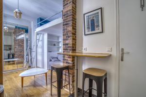 Nemo, Studio avec mezzanine sur cour Porte Maillot