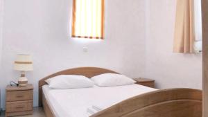 Cozy apartment in Ražanac 34 m² with sea and mountain view