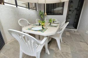 Apartamento Cobertura com Piscina - GuarujáPitangueiras