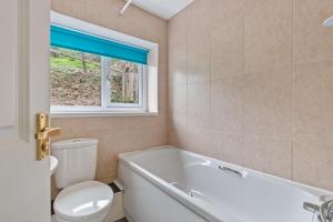 Dan Y Bryn - A lovely 3 bedroom house centrally located in Laugharne