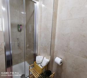 Very Central 1bed new refurbish