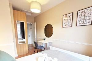 New Great city centre apartment