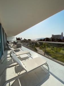 Chic 3BR Home in Luxury Condominium by the sea