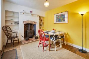 Host & Stay - Clarence Place