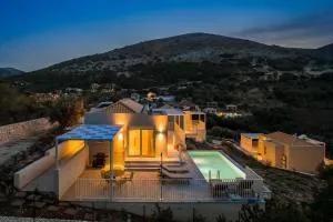 Levantes Villa - Loukáta