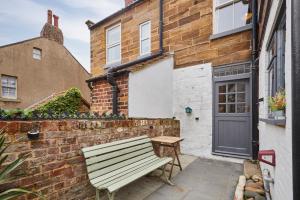 Host & Stay - Clarence Place