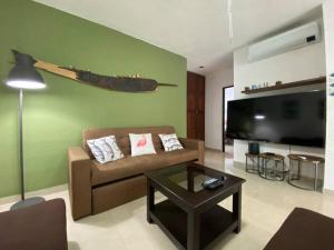 Charming 2BR Home Downtown. Best Caribbean Allure