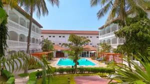 Sarges Hotel - Sere Kunda