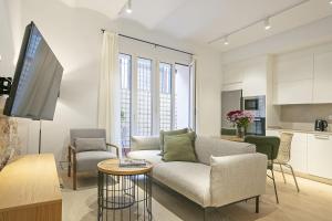 Ola Living Diagonal Apartments