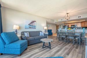 AMAZING OCEAN VIEWS Remodeled Bay View 803