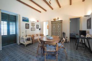 Casetta Bianca SantElia