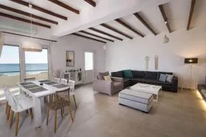 Beach Front Lux Villa - Olýmpoi