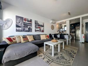 Modern 2 Bed Apt in La Zenia LZ9