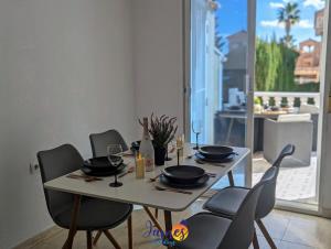 Cheerful 3 Bedroom Townhouse in El Galan EG2