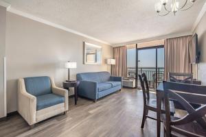 Ocean Front 1BR - Caravelle 1036