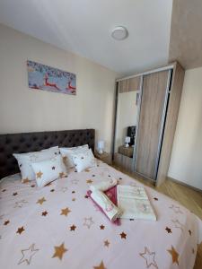 Golden apartman 61