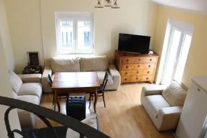 2-level apartment with terraces by the sea - Košljun