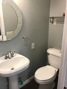 Cozy Room Near Downtown Hendersonville - 白宫