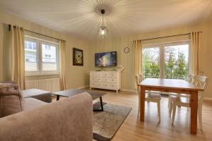 Apartament NavyBlue z widokiem na góry - Hôtels 4 étoiles à Szklarska Poręba