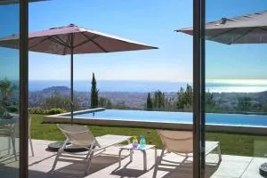 Splendid villa with Overflowing swimming pool - Falicon