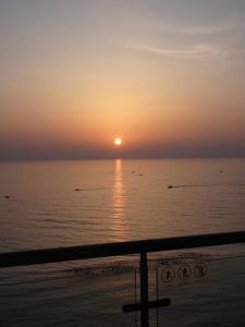 Sokcho beach sunrise ocean view(Summit Bay 14F)