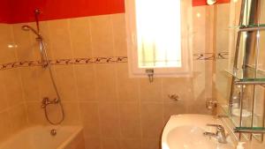 Villas Villa spacieuse a Cavaillon avec piscine privee : photos des chambres