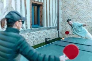 Maisons de vacances Superbe Villa avec piscine interieure chauffee : photos des chambres