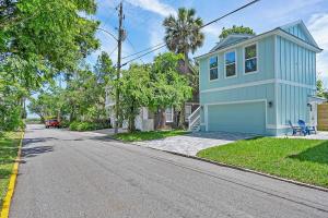 New Private Apt in Uptown St Aug Walk Everywhere