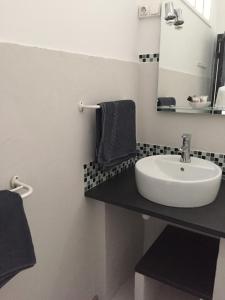 Hotels Hotel Paradis : Chambre Double Supérieure avec Balcon - Vue sur Mer