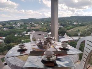 Tito Casa de Campo - Naturaleza y tranquilidad para parejas y familias en Salsipuedes