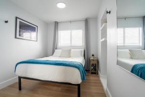 5BR HotTubPoolTableMiniGolf 7 min to Wynwood