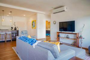 Jaco Bay 3804