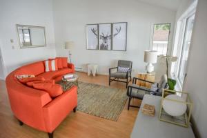 The Verne: Beautiful Waterfront Escape by Picton