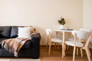 Cosy & Convenient: WiFi =& Parking