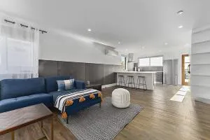 Sea Breeze Escape - Lulworth