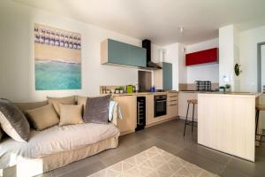 A059-New apt with south facing - Terrace-Near the beach