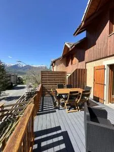 T3 au Plan d’eau d’Embrun avec Garage et Terrasse - 埃姆布能